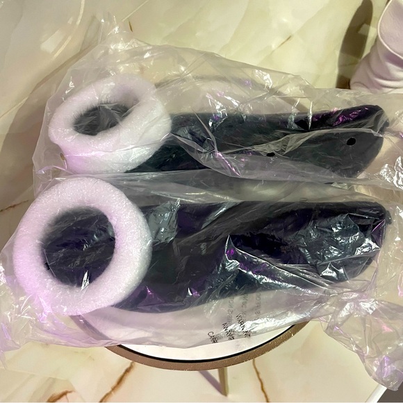 **NWT** Micheal KORS Leather Remi Puff/Pom Ballet flats 7 - Picture 6 of 9